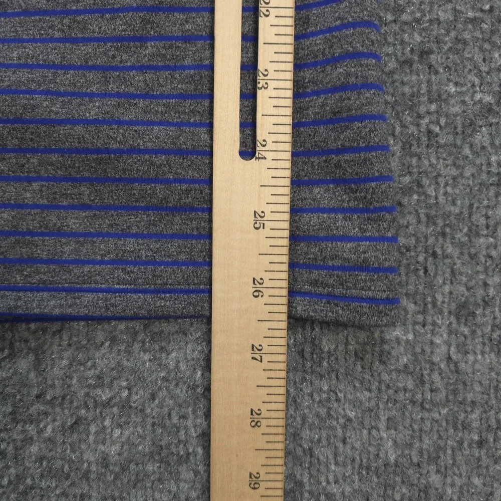 Lululemon Scarf Womens One Size Gray Blue Stripe Vinyasa Snap Neck Warmer Wrap